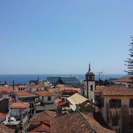 Casa Sta Clara By An Island Apart Funchal  Room photo